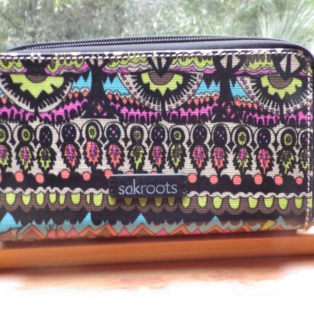 sakroot wallet